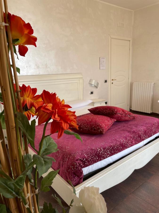 B&B Salerno In Luaran gambar